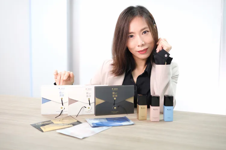 台灣保養品牌美肌萃創辦人Amanda從遊戲開發轉型到保養品開發。陳志淵攝