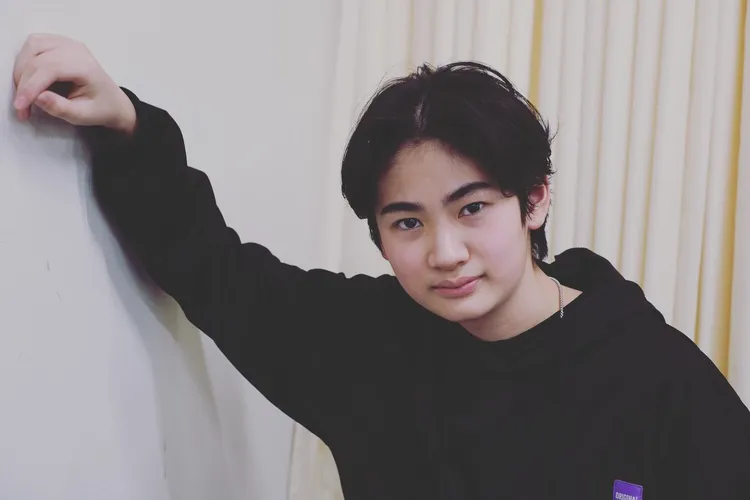 市村優汰出道當歌手，但目前話題依舊圍繞在星父母身上。翻攝horipro_official_actor IG