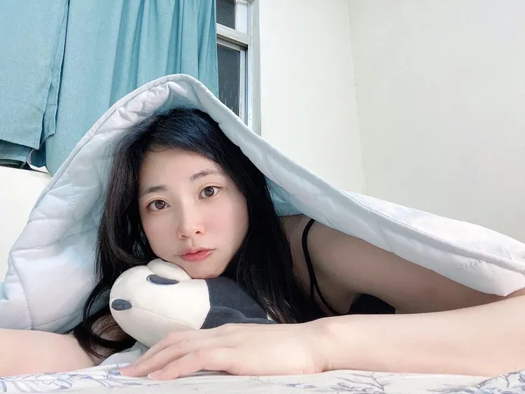 安九充分表現出她是牡羊座的特性，就像一個初生的嬰兒，對世界充滿了好奇與學習精神。