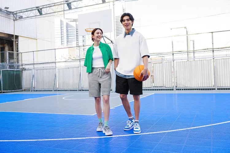 活動期間於GU網路商店消費滿額即贈滿額優惠券乙張。業者提供