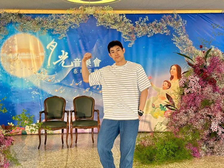 翻攝自施易男臉書