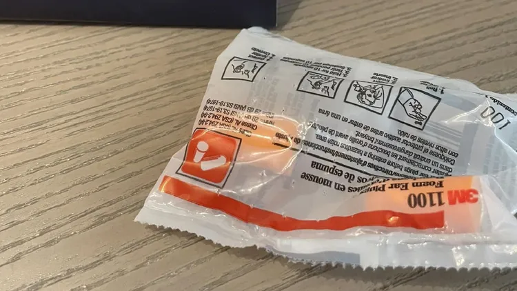 飯店準備的耳塞。取自「好想住飯店⭕好康.踩雷不藏私」粉專