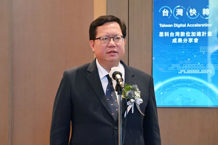 面對黨內基層不滿李正皓參選聲浪，鄭文燦表示，尊重黨部跟提名策略小組的討論。行政院提供