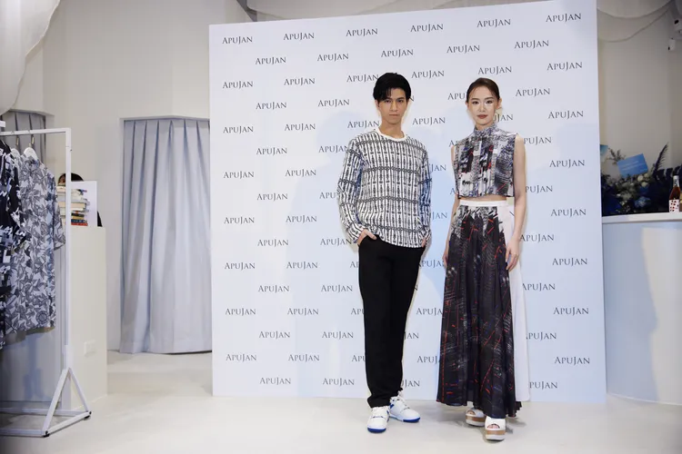凱渥模特兒演繹APUJAN 2023春夏新裝。品牌提供