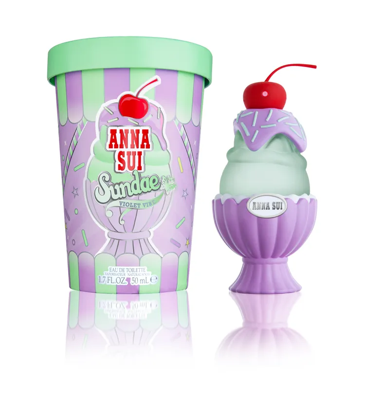 ANNA SUI果漾聖代淡香水#戀愛紫檸，50ml／2300元。品牌提供