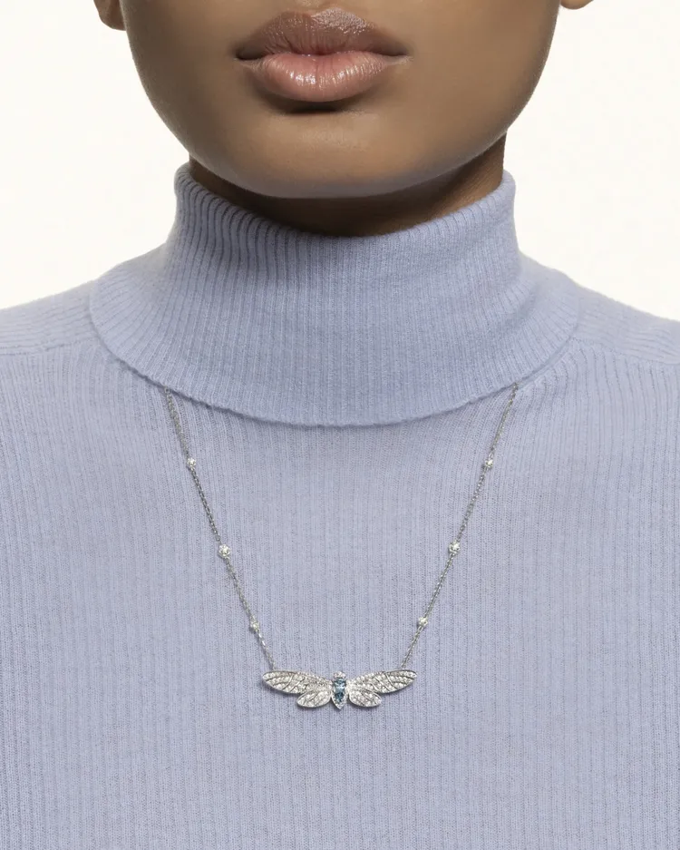 Animaux系列Cicada雪蟬項鍊，吊墜可做胸針佩戴，106萬元。品牌提供