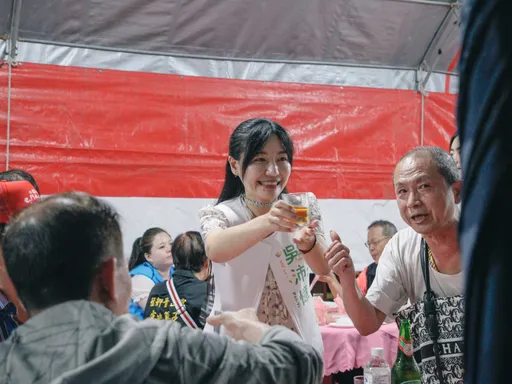 雞排妹證實獲徵詢！將披綠袍戰中正萬華？　吳沛憶發聲了