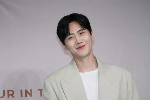 金宣虎笑容從小養成邀粉「酒窩游泳」　自嘲歌單老派靠散步解憂