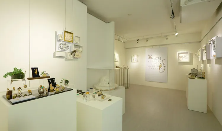 「久別重逢—古董珠寶的玩趣」展覽依古董珠寶特殊玩趣，劃分出5個小區。藏家提供