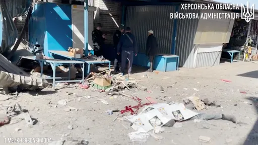 俄羅斯砲擊烏克蘭赫爾松地區 澤連斯基稱至少21平民死亡