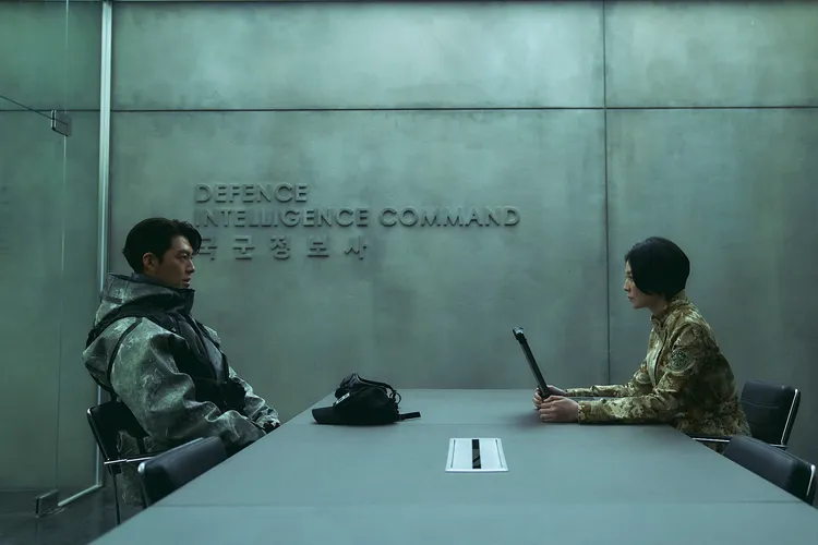 李絮（右）、金宇彬繼《白色聖誕節》後再合作。Netflix提供