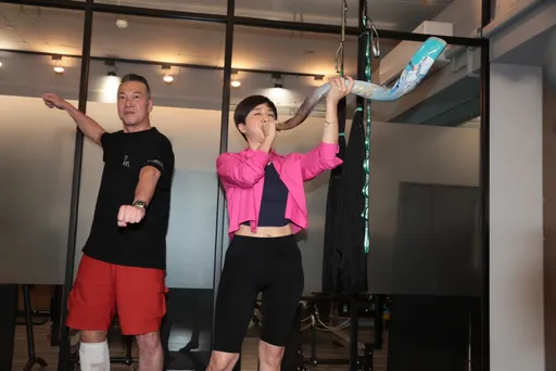 黃仲崑悲葬母「心裡少了一塊」 禍不單行跌倒右腿蜂窩性組織炎