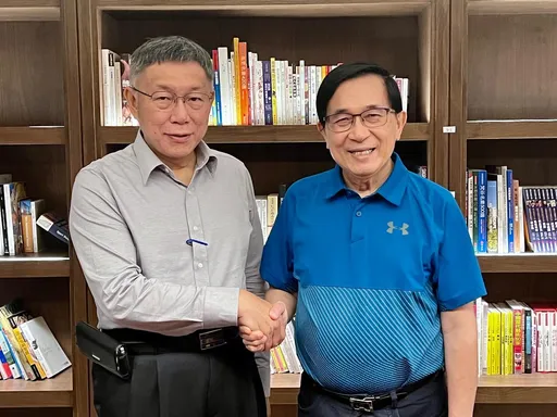「阿扁變成藍軍嗎？」　柯文哲見陳水扁挨批搶「反綠盟主」超傻眼