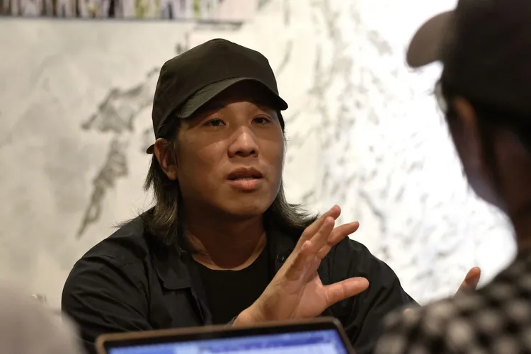 張榮吉心疼演員挨網友批評。施昂強攝