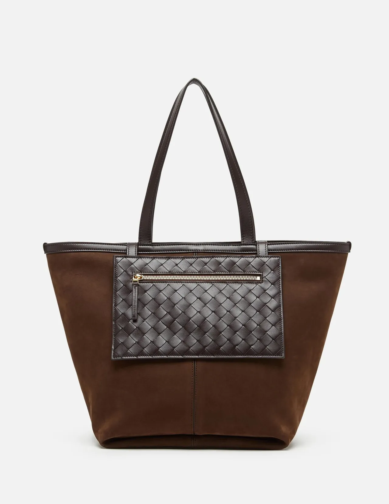 Flip Flap系列皮革編織絲滑牛皮肩背包,10萬7100元。品牌提供