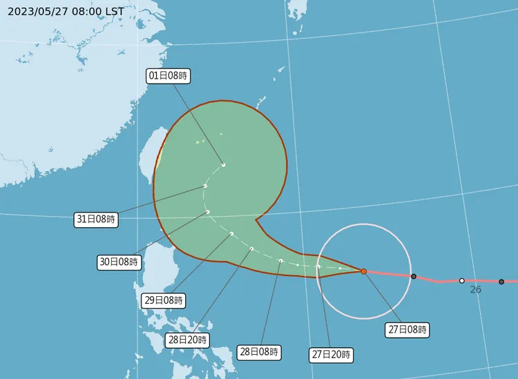 瑪娃颱風仍維持往往西移動的狀態。翻攝 氣象局官網