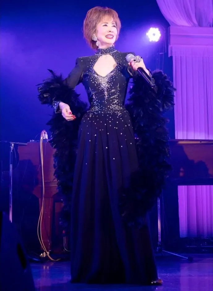 70歲的小柳留美子寶刀未老。翻攝小柳留美子IG