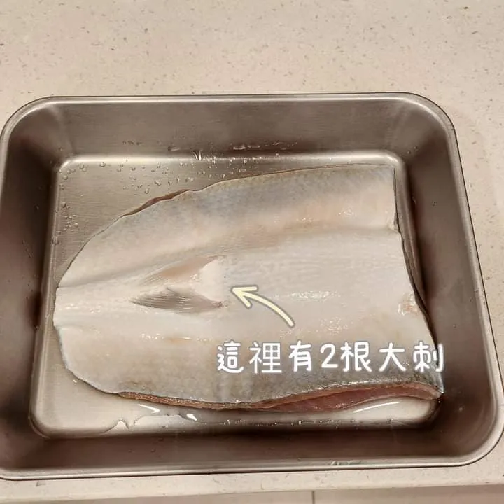 人妻貼心分享她烹調虱目魚肚的步驟。翻攝自臉書「Costco好市多商品經驗老實說」