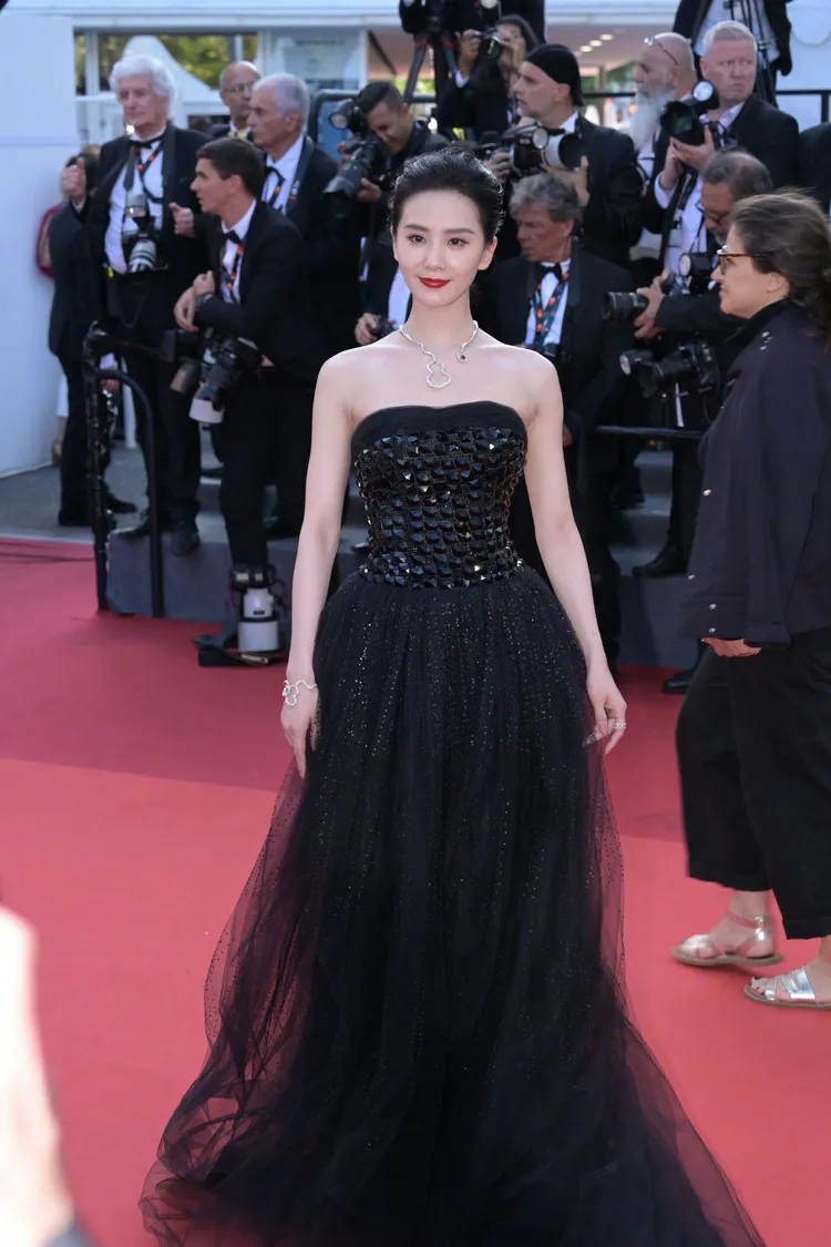 劉詩詩好氣質沒話說，宛如仙女下凡。美聯社