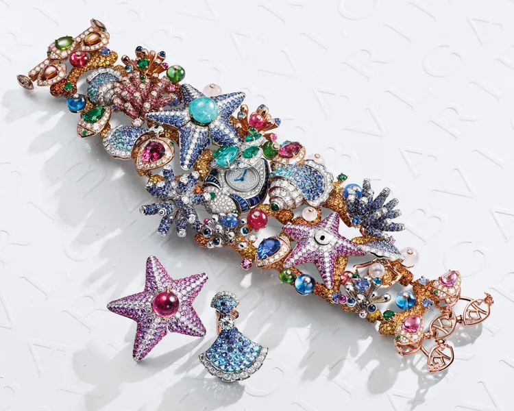 Giardino Marino Grande頂級珠寶神祕腕錶，設計受寶格麗Nineties’ Naturalia系列古董作品啟發。品牌提供