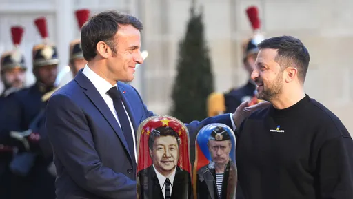 普丁哭哭！馬克宏會見澤連斯基　稱俄羅斯挫敗已成中國附庸