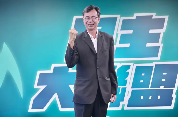 出身教師的苗栗竹南前鎮長康世明挑戰國民黨現任立委陳超明。林林攝