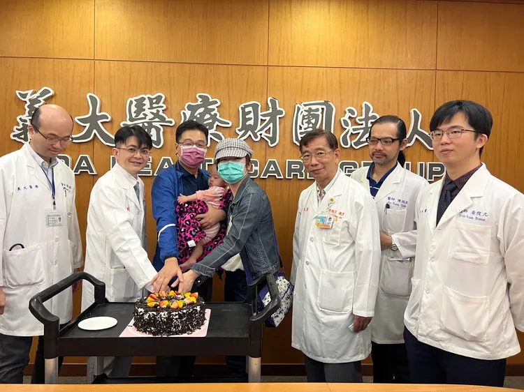 義大醫院神經外科今舉行注意嬰兒頭部外傷衛教記者會。讀者提供