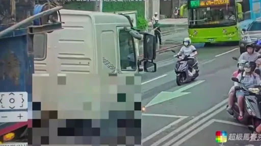 馬路「巨型血滴子」　北投砂石車逆向衝斑馬線讓路人嚇壞