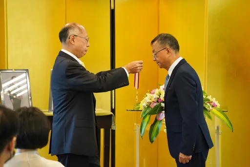 促進台日學術交流 屏科大名譽教授丁澈士獲日本政府贈勳