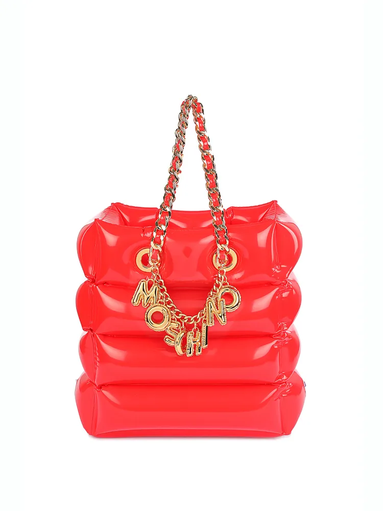 Logo字母鏈充氣手提包，3萬3300元。品牌提供