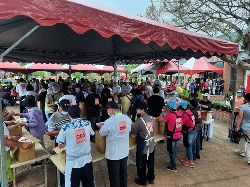 客家小炒競賽試吃「許多人熱衰竭或餓昏」 苗縣府道歉了