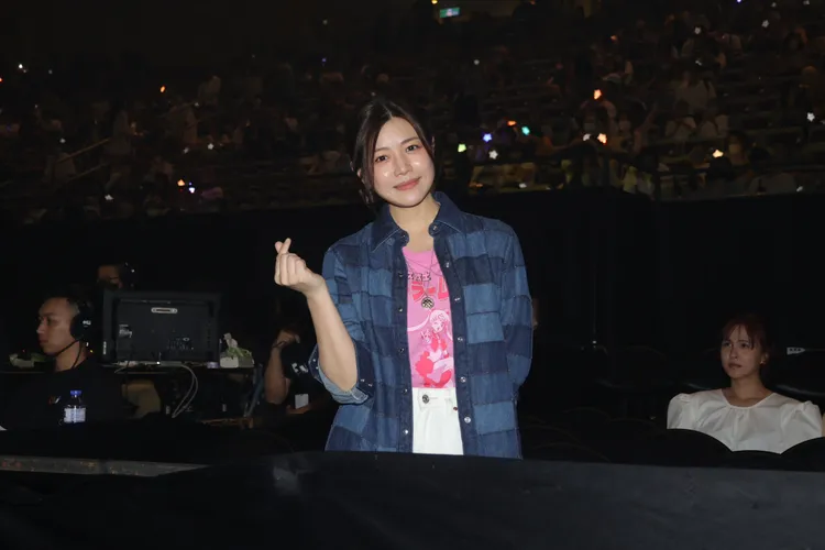 陳妍希開心現身觀眾席。彭欣偉攝