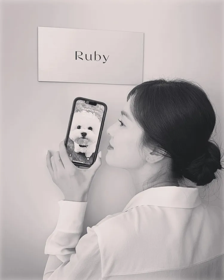 宋慧喬以《黑暗榮耀》再創事業高峰。翻攝宋慧喬IG