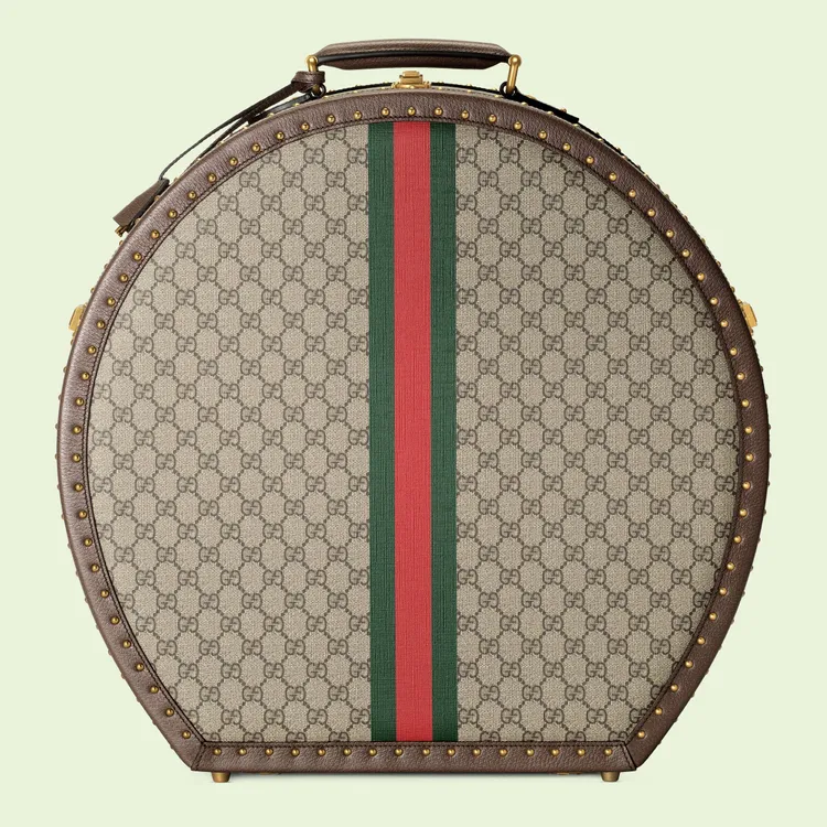 Gucci Savoy系列大型帽盒，23萬4500元。品牌提供