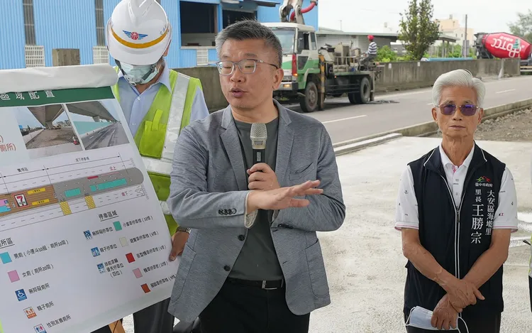 立法院副院長蔡其昌要陳柏惟好好反省檢討。蔡其昌辦公室提供