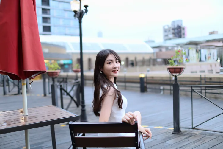 麵麵身高170，加上外形有很高的可塑性，難怪會進入模特兒圈。鄭孟晃攝