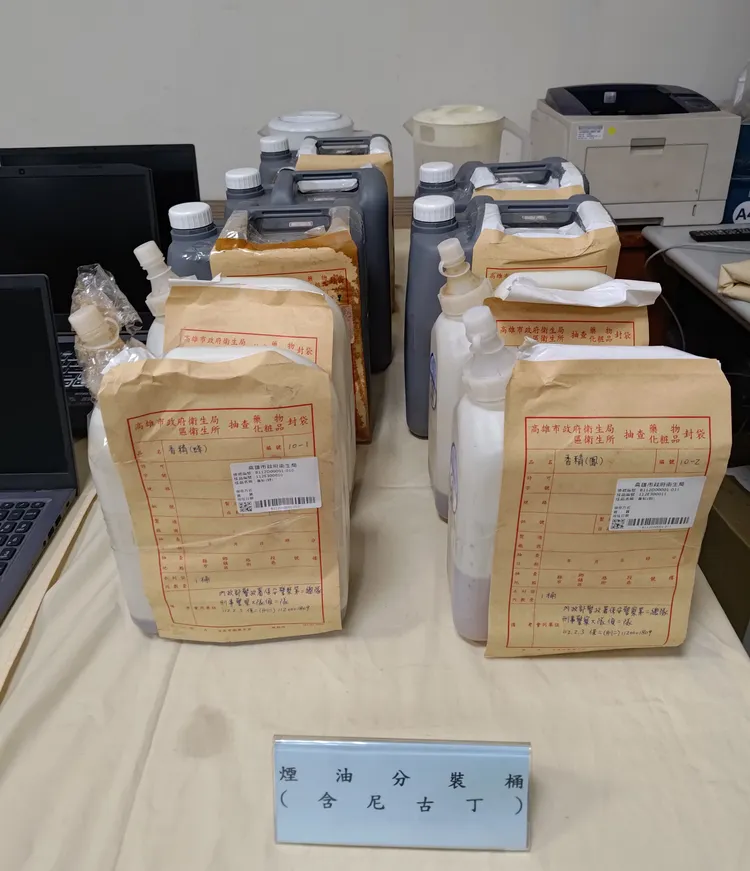 警方查緝尼古丁成分電子煙油大盤商。翻攝畫面