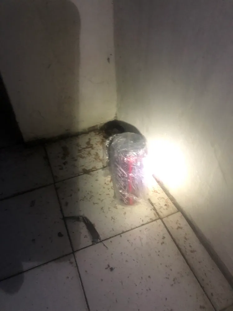 警方在陳男住處發現1枚疑似土製爆裂物。翻攝畫面