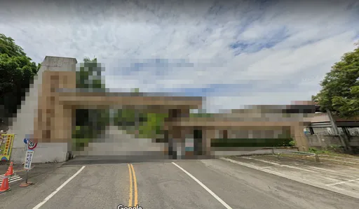 高雄2女大生校內墜樓雙亡　學期末最後一周竟輕生！現場找到這東西