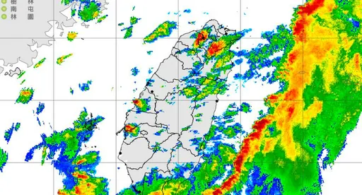 大雷雨開轟雙北！北部5縣市大雨特報　中南部降雨時間曝