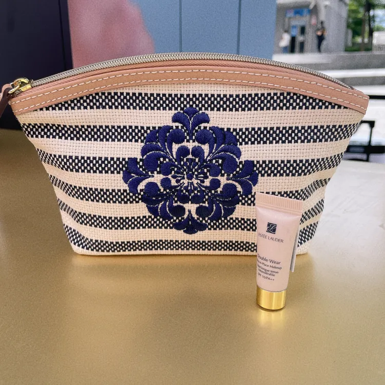 限定活動贈禮。張家玲攝