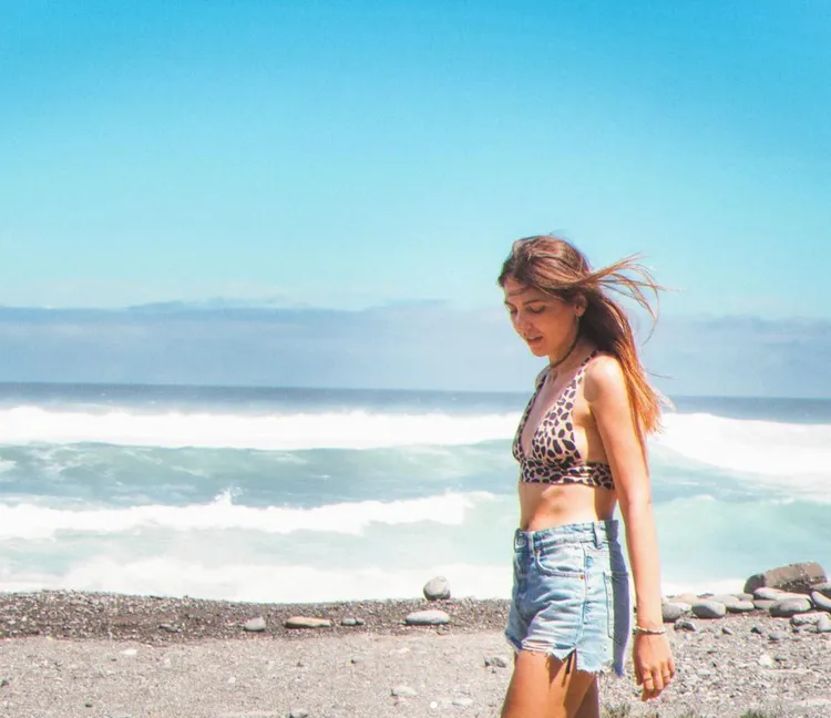 Eli說，依據她之前在英國生活的經驗，駕駛此時都會停車。翻攝IG／itselizabieta