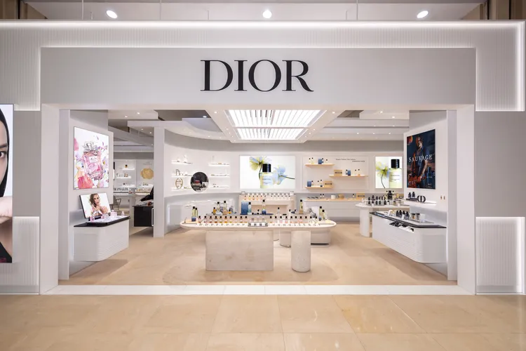Dior位在高雄漢神巨蛋的時尚美妝旗艦店。品牌提供