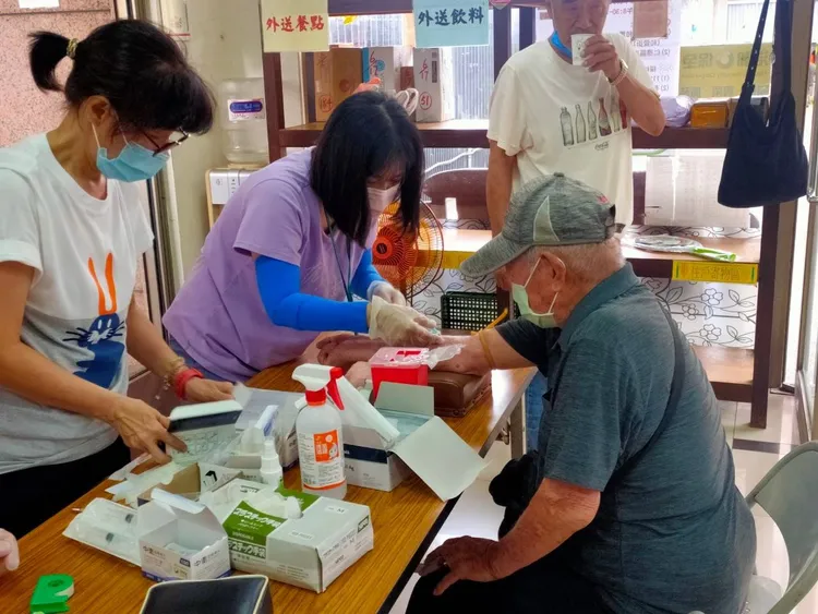衛生局明天將調整採血站，移至仁德成功里。衛生局提供