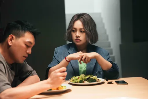 玖壹壹春風嚴重過敏吃藥上工　催淚戴愛玲成「水做的女人」