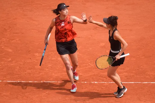 謝淑薇才剛和中國王欣瑜奪法網冠軍　下月溫網竟然就要拆夥了！