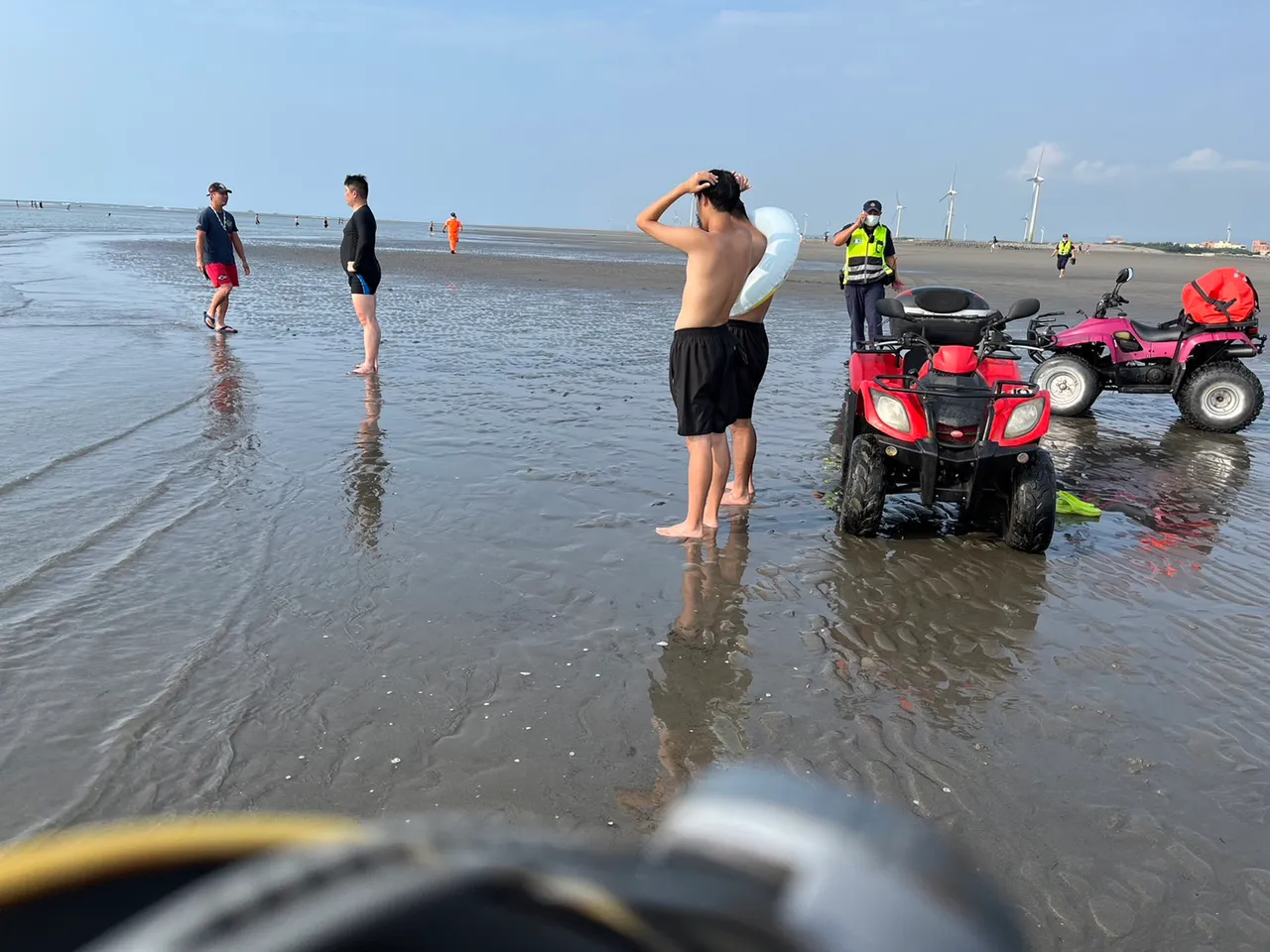王姓高中生今晨在落海位置南方約700公尺處尋獲,已明顯死亡。資料照片