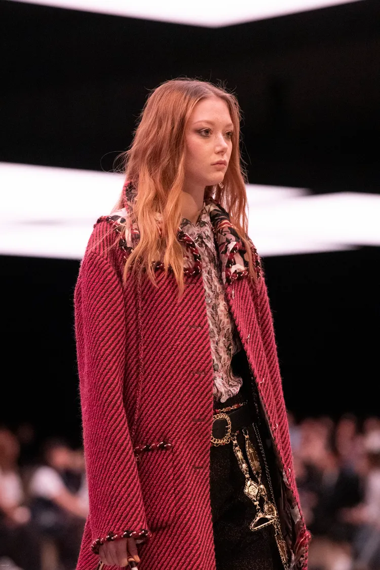 香奈兒2022／23 Métiers d'art工坊系列東京重現秀。品牌提供