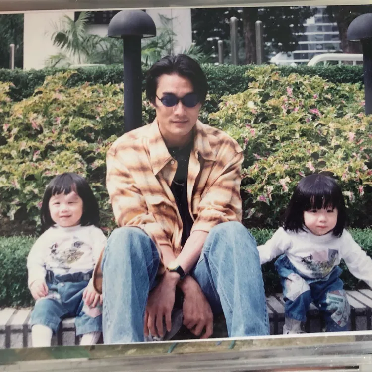 梁家輝當年也是酷爸一個。翻攝nikkiechleung IG