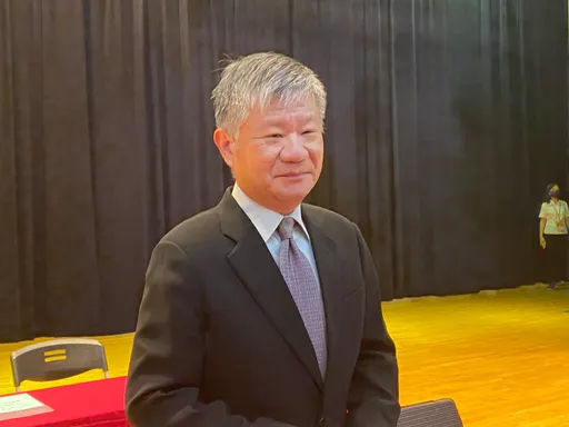 泰山前董座不認輸不開門 龍邦入主首次董事會在門口選出新董座